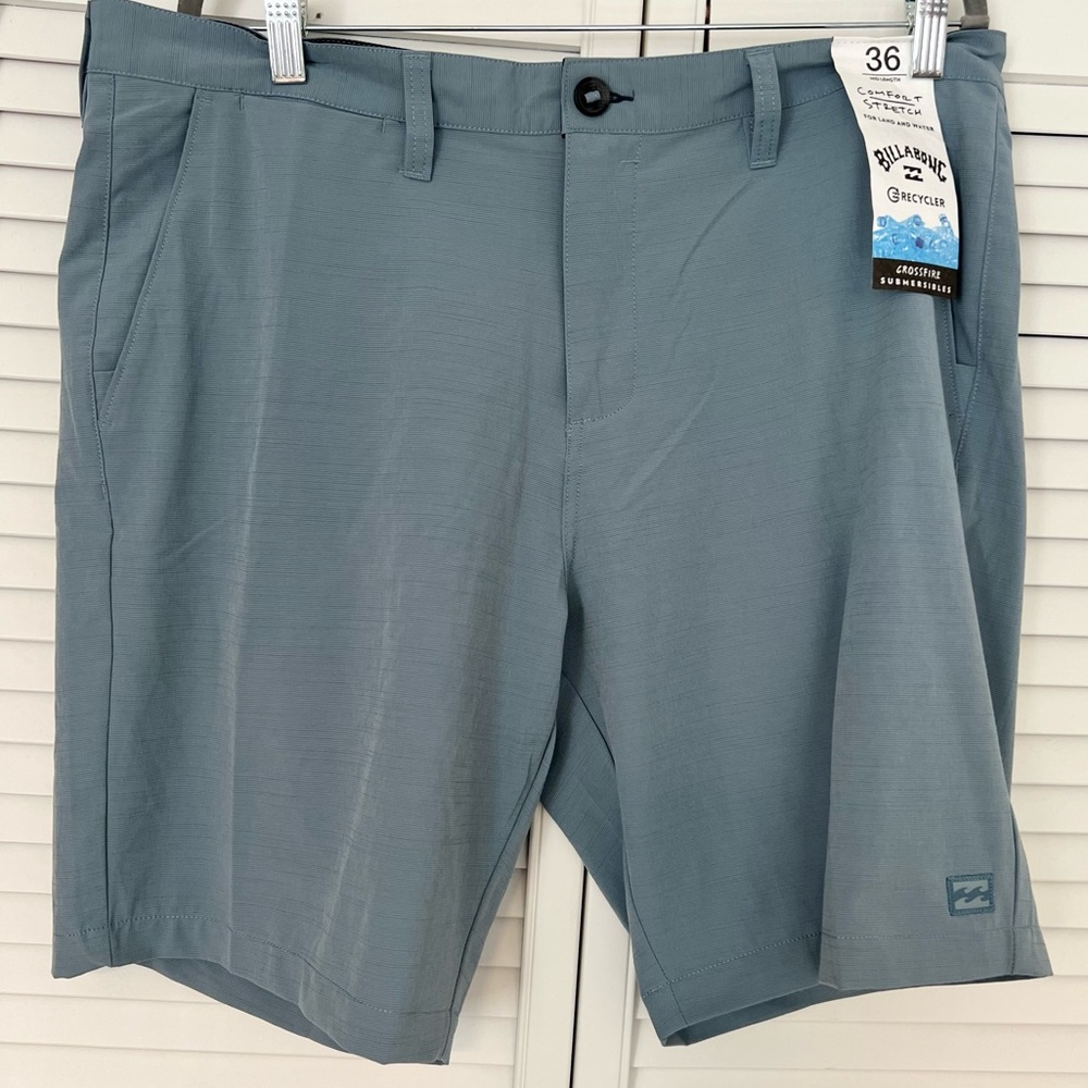 NWT Billabong Crossfire Submersibles Shorts Mid Length Size 36